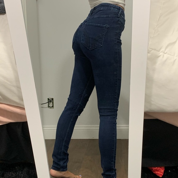 Jeans - Picture 2 of 4